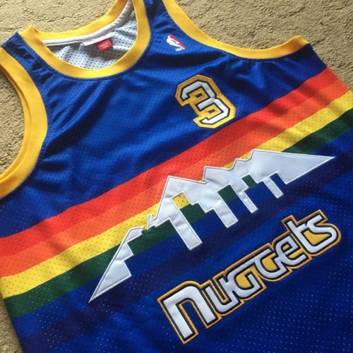 Lids - A closer look at the Allen Iverson Nuggets 06-07